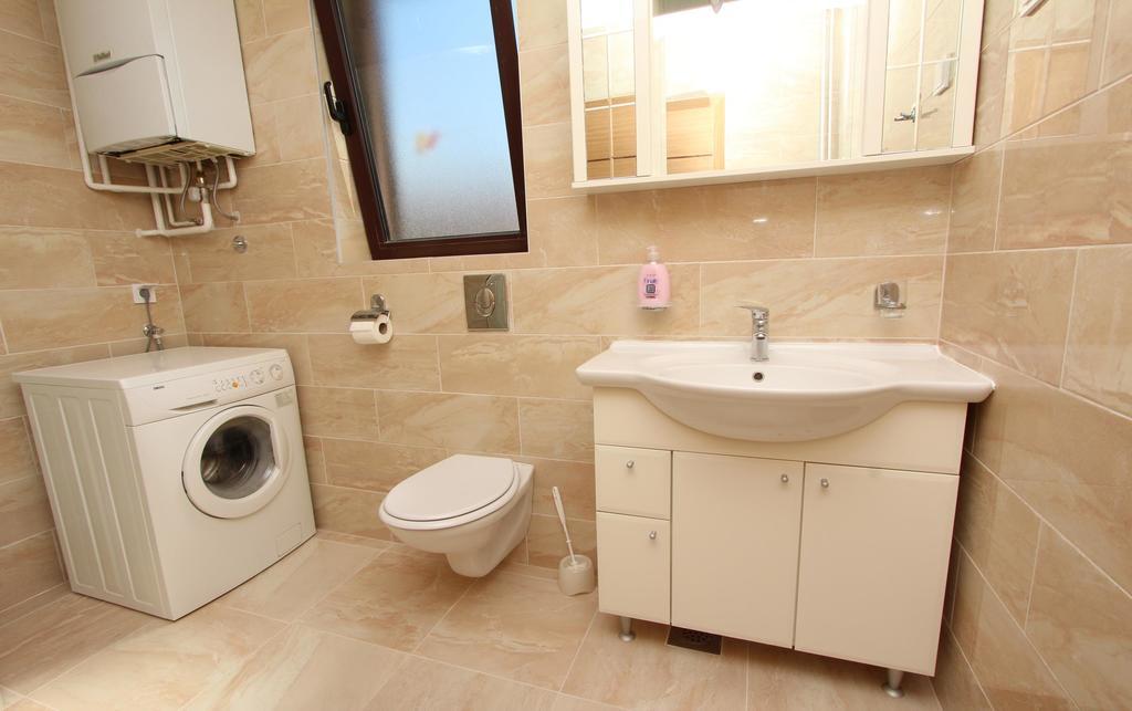 Apartments Maruchita 로비니 외부 사진