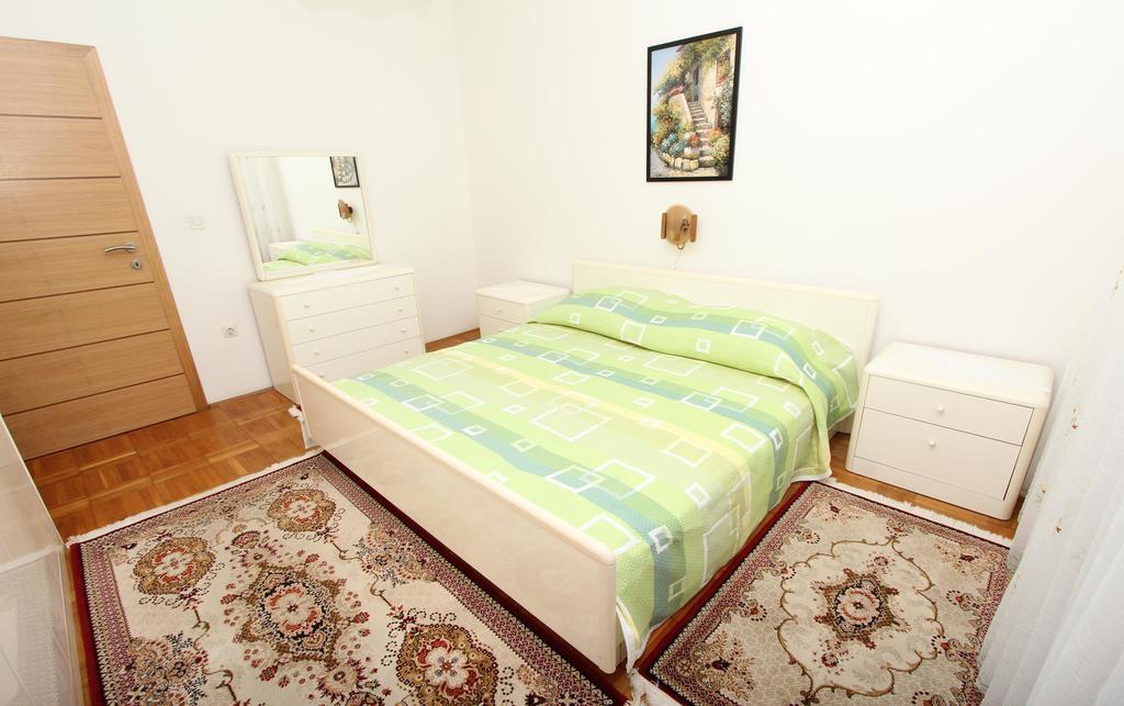 Apartments Maruchita 로비니 외부 사진